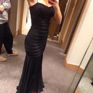 Long Black Formal/Prom Mermaid Style Dress